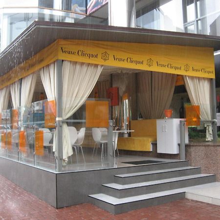 Diplomat Aparthotel 키예프 외부 사진
