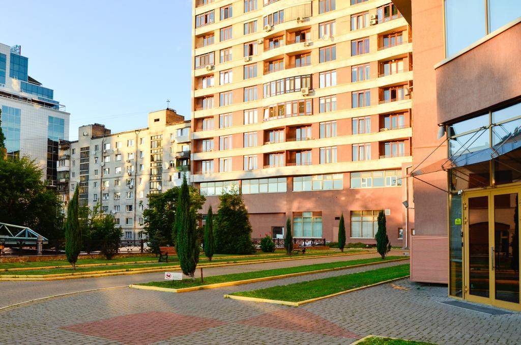 Diplomat Aparthotel 키예프 외부 사진